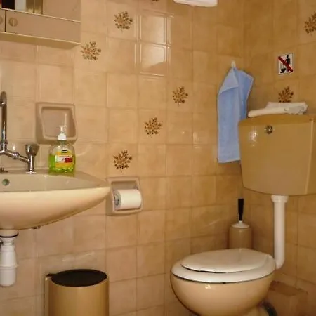 Maria & Apartman *