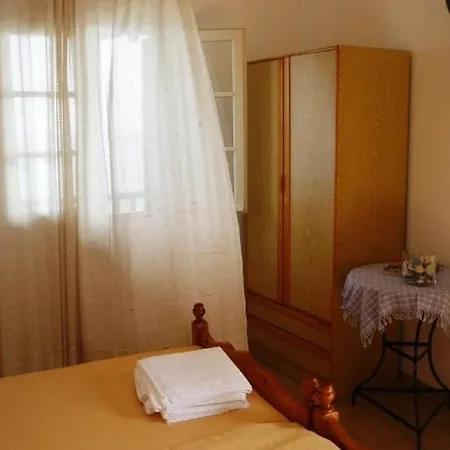 Maria & Apartament Agios Ioannis (Thessaly)